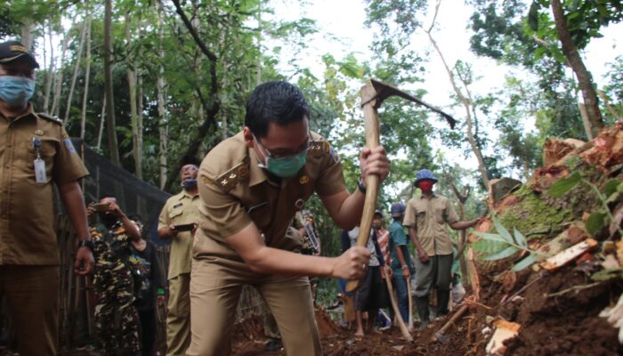 Padat Karya Tunai, Solusi Mendongkrak Produktifitas di Kala Pandemi