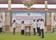 Lantik Empat Pejabat Baru, Bupati Tegal Tantang Pangkas Birokrasi Berbelit