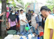 Air PDAM Mati, Sejumlah Yayasan dan Komunitas di Brebes Bantu Air Bersih