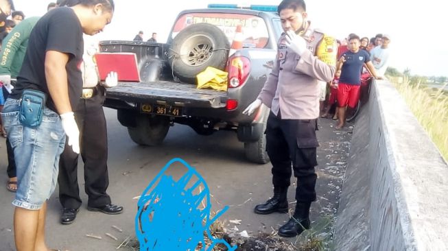 Geger!, Penemuan Mayat Terbakar di Flyover Kramatsampang Brebes