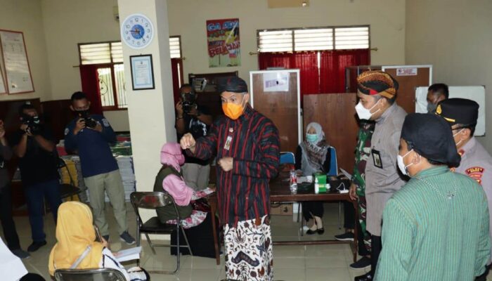 Ganjar Instruksikan Tangani Covid-19 di Brebes dengan 3T