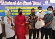 Pelaku Wisata di Brebes Mendapat Bantuan Sembako dari Bank Indonesia