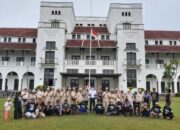 Onthelis Kosti Menjelajah Bangunan Bersejarah di Kota Tegal