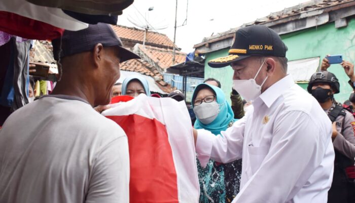 Keren, Penyaluran Bansos Kabupaten Tegal Diapresiasi Pak Mentri