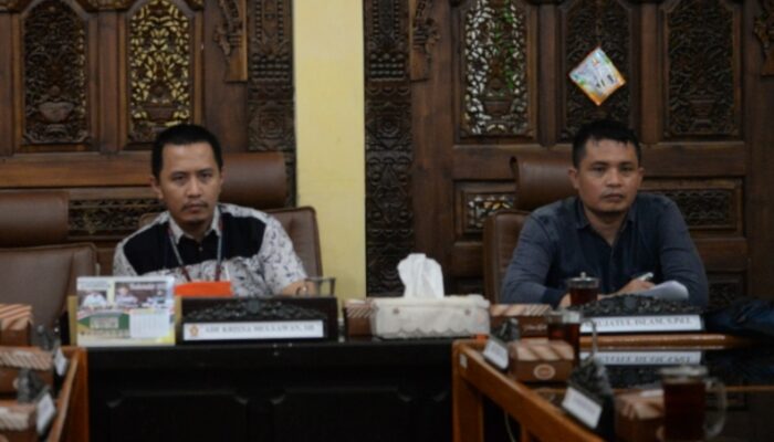 Sambangi Komisi II DPRD Kab Tegal, Buruh Migas Minta Kenaikan Upah