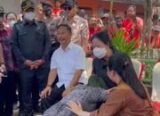 Puan Maharani Cek Penyaluran BSPS di Brebes, Disambut Isak Tangis Warga