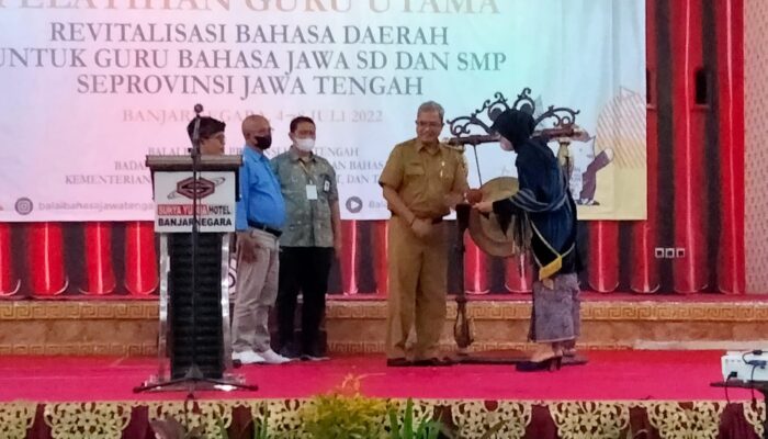 Program Revitalisasi Bahasa Daerah, Balai Bahasa Provinsi Jateng Gelar Pelatihan Guru Utama Bahasa Jawa