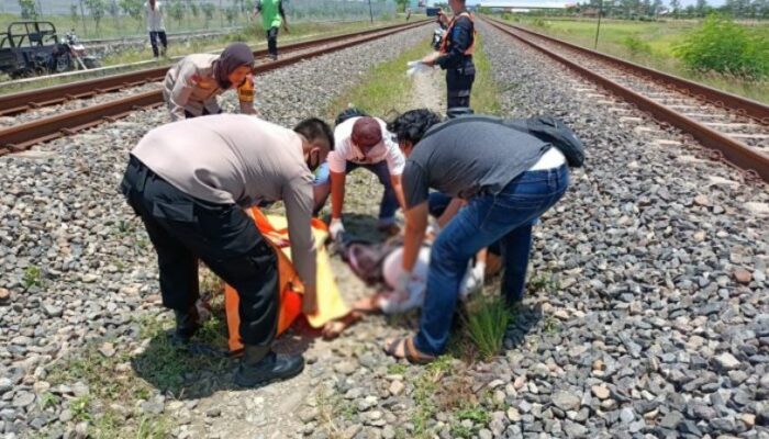 Seorang Warga Tanjung Brebes Ditemukan Tewas di Pinggir Rel Kereta Api