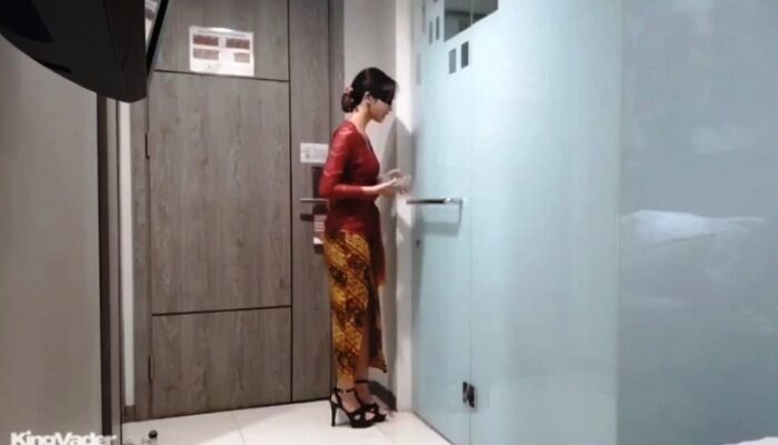 Bikin Resah, Dua Pemeran Video Kebaya Merah Ditangkap Polisi