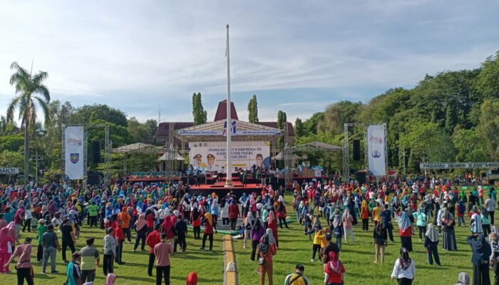 Tiga Peserta Senam Sehat HUT Korpri Beruntung Bawa Pulang Sepeda Motor