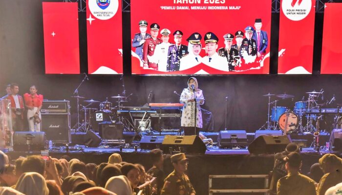 Ndarboy Genk Goyang Ribuan Penggemar Musik Dangdut Campursari