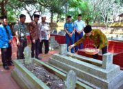 Pj Bupati Tegal Ziarah ke Makam Pendiri Kabupaten Tegal