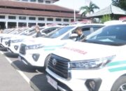 Tingkatkan Layanan Kesehatan, 10 Puskesmas di Pemalang Mendapat Ambulan Baru