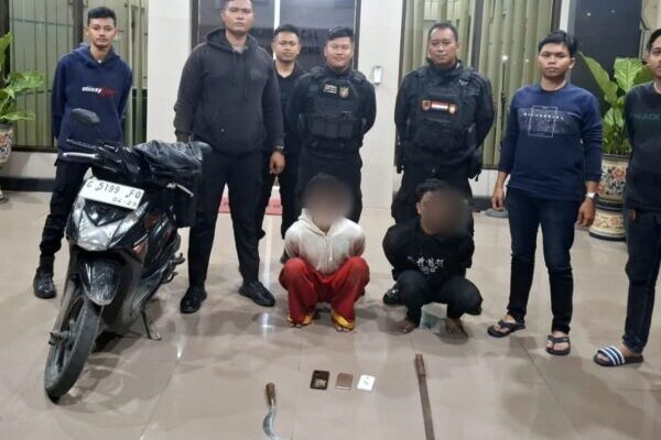 Hendak Tawuran Bawa Clurit, Dua Remaja di Kota Tegal Dibekuk Polisi