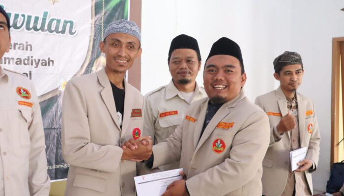 Pimpinan Cabang Pemuda Muhammadiyah se-Kabupaten Tegal Terima CSR dari PT Perkasa