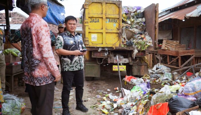 Akses Pembuangan Dibatasi, Hanya untuk Sampah dari Pasar Adiwerna