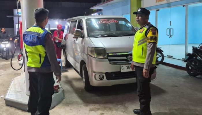 Polsek Larangan Intensifkan Patroli Malam, Jaga Kamtibmas Tetap Aman dan Kondusif