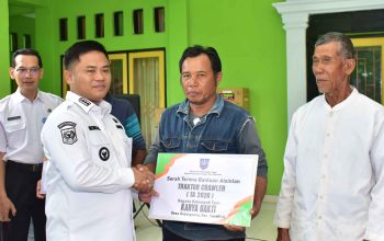 Bupati Tegal Dorong Modernisasi Pertanian melalui Penyaluran Bantuan Sarana Produksi