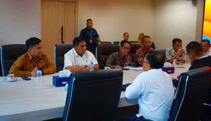Bupati Tegal Sampaikan Sejumlah Aspirasi Penanganan Bencana dan Infrastruktur ke Kementerian PU