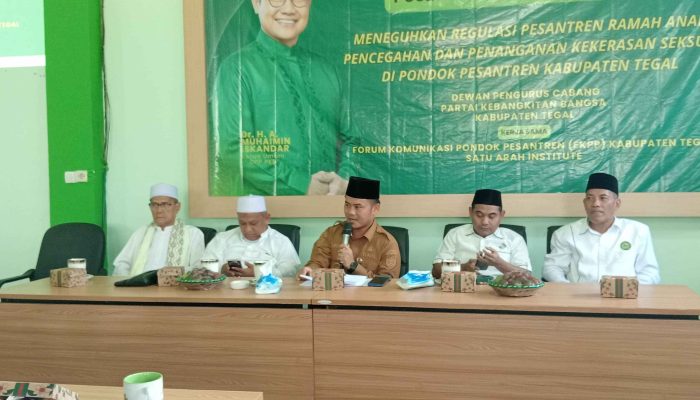 Bupati Tegal Percepat Perbup Pesantren Ramah Anak