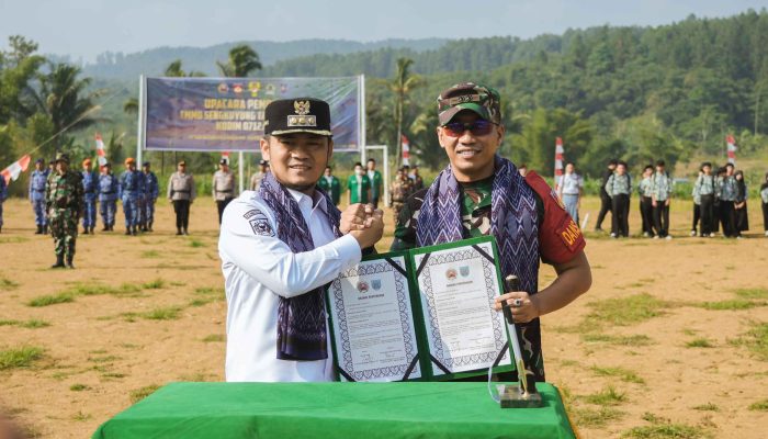 TMMD Sengkuyung Tahap III Dibuka, Bupati Tegal Percepat Pembangunan di Desa Kedungwungu