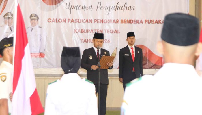 Cedera Tak Halangi Semangat, 37 Paskibraka Kabupaten Tegal Dikukuhkan Bupati