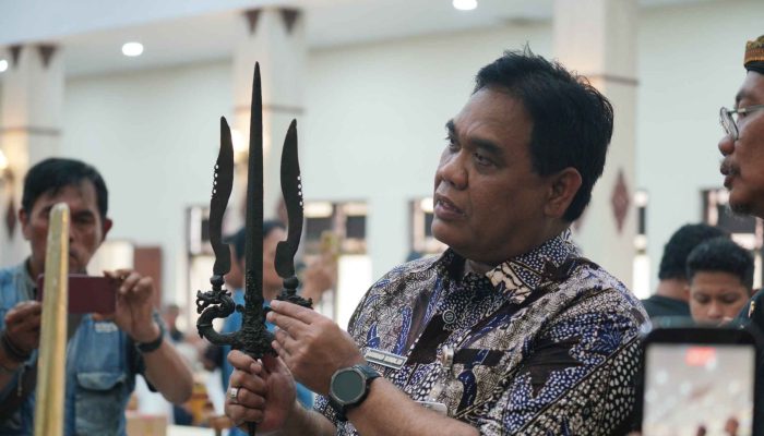 Festival Keris Nusantara Hidupkan Kembali Pesona Keris Gagrak Tegal