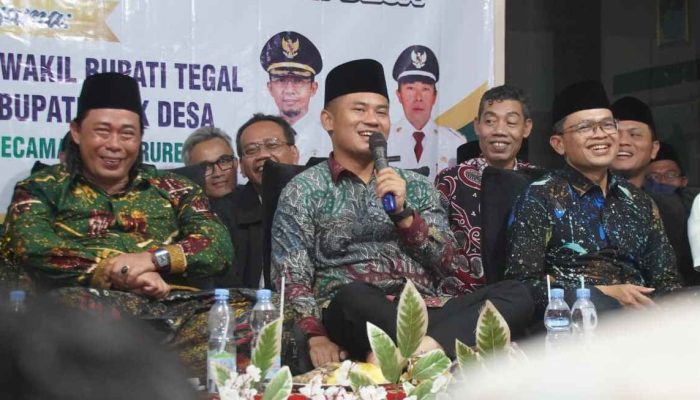 Kunjungi Rangimulya, Bupati Tegal Pastikan Rumah Warga Tak Layak Huni Direnovasi