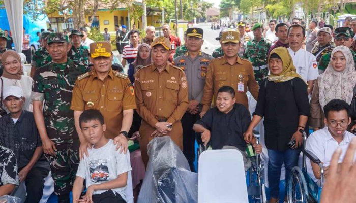 Bupati Tegal Nilai Bakti TNI AD di Banyumas dan Kebumen Percepat Pembangunan